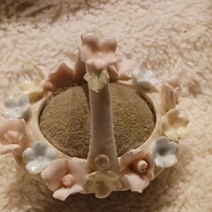 VINTAGE Lenville China Ardalt Japan -   #9716 Pastel Flower Accents Ceramic Vase